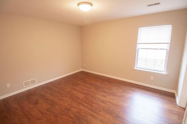 1910 W HARMONY ST, Columbia, MO 65203