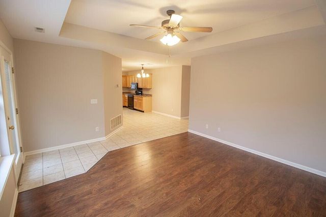 1910 W HARMONY ST, Columbia, MO 65203