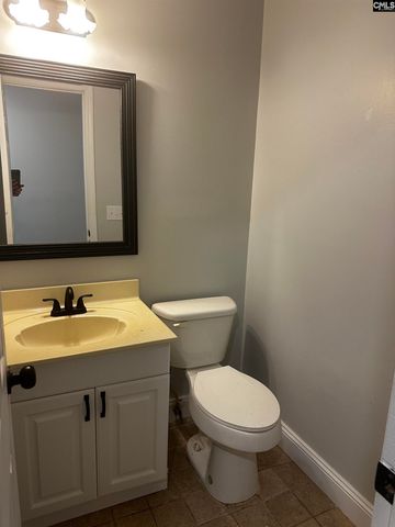 200 Canterfield Road, Columbia, SC 29212