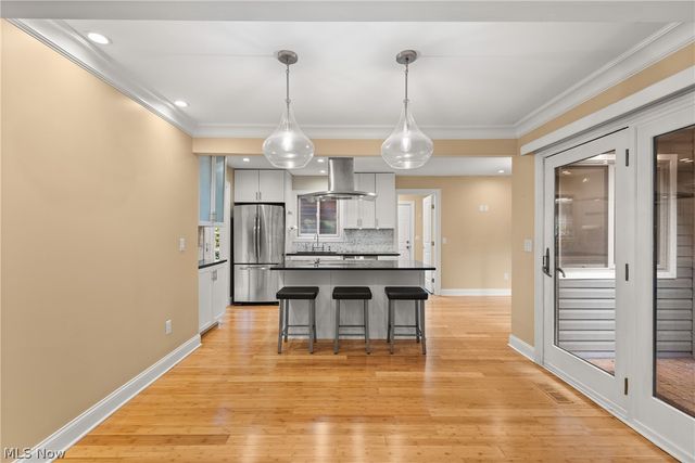 19245 Briarwood Lane, Strongsville, OH 44149