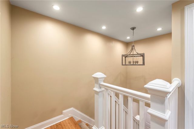 19245 Briarwood Lane, Strongsville, OH 44149