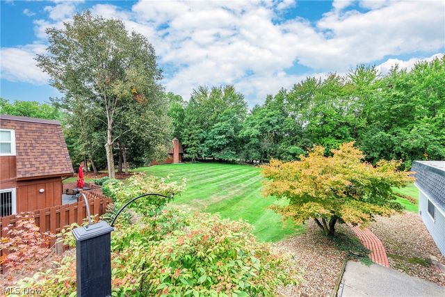 19245 Briarwood Lane, Strongsville, OH 44149