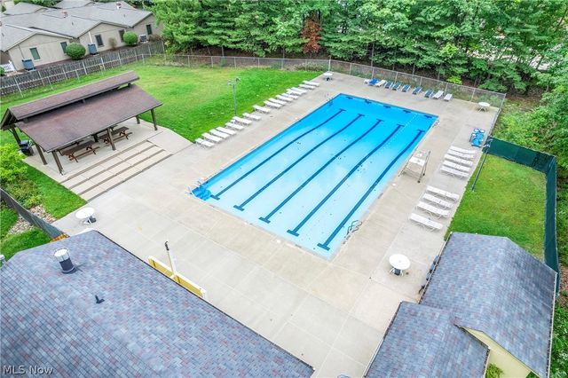 19245 Briarwood Lane, Strongsville, OH 44149