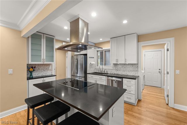 19245 Briarwood Lane, Strongsville, OH 44149