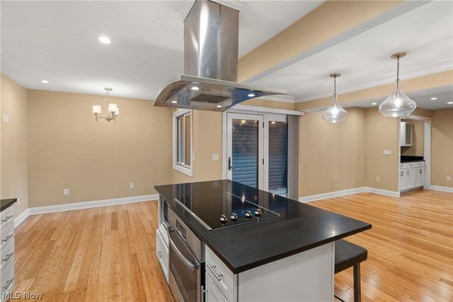 19245 Briarwood Lane, Strongsville, OH 44149