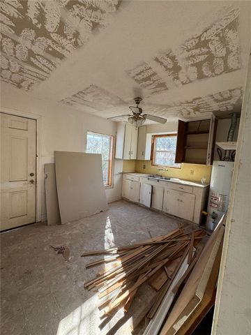 1207 South Drive, Bryan, TX 77803