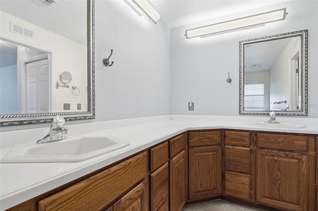 15005 GREEN VALLEY BOULEVARD, Clermont, FL 34711