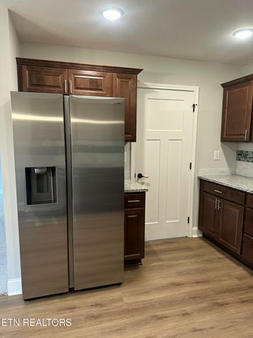 766 Snowfllower Circle Circle, Pigeon Forge, TN 37863