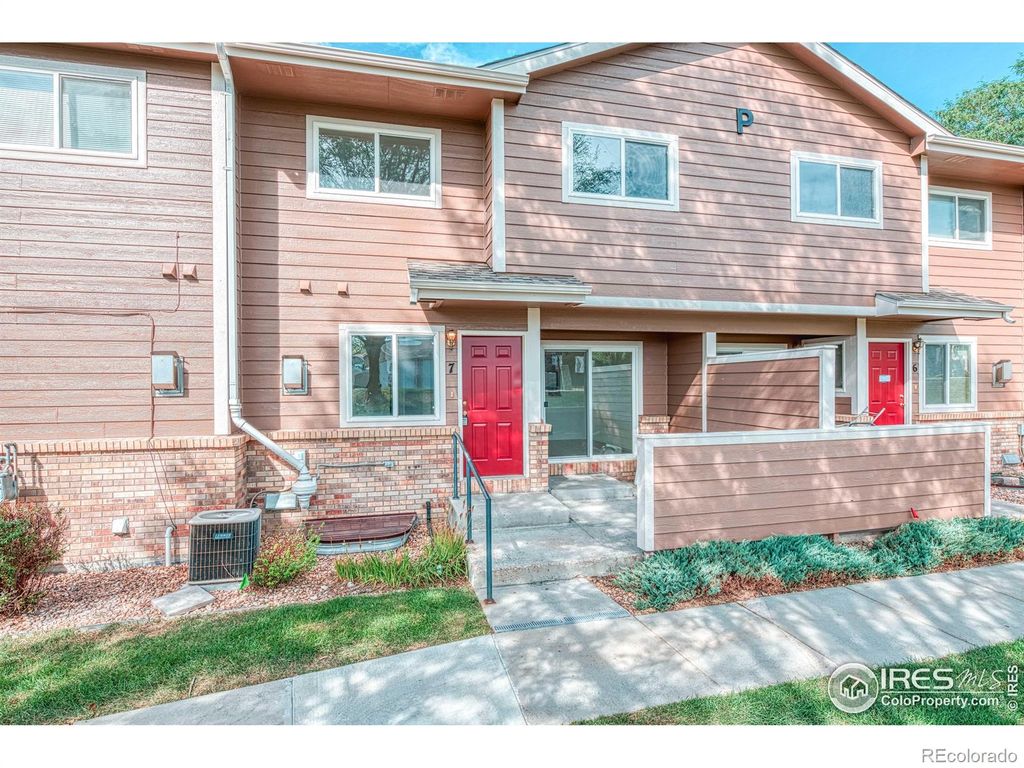 1601 Great Western Drive P-7, Longmont, CO 80501