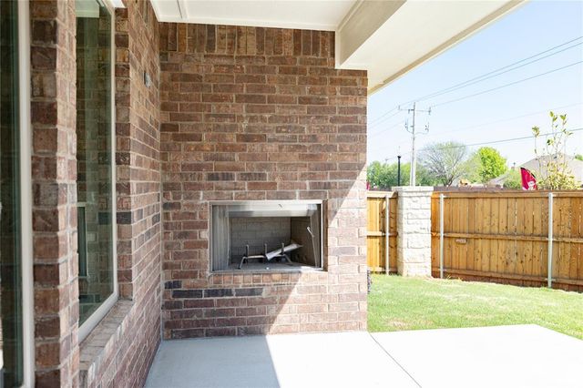 17108 Ivory Petal Lane, Edmond, OK 73012