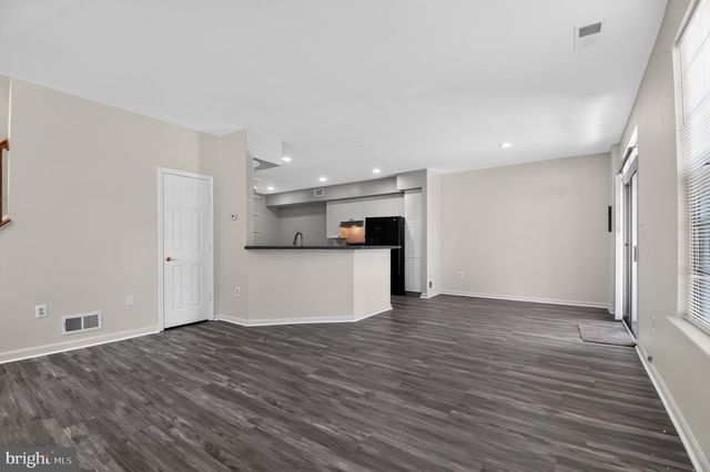 3975 CRESSIDA PL, Woodbridge, VA 22192