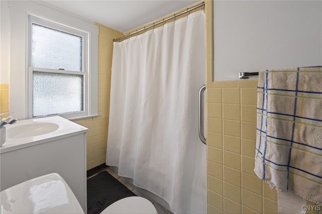 430 Monticello Drive North, Syracuse, NY 13205