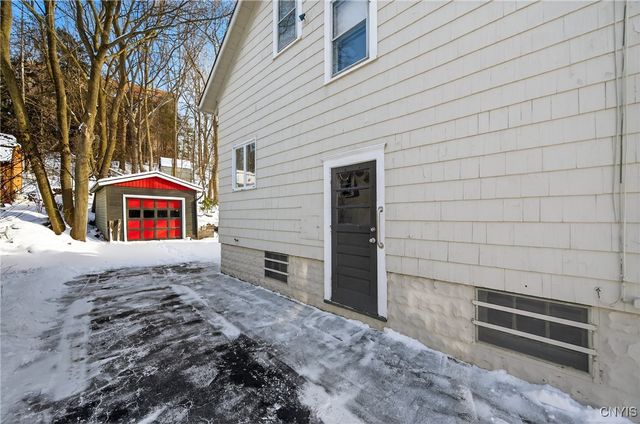 430 Monticello Drive North, Syracuse, NY 13205