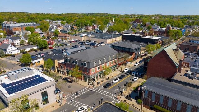 18-20 North High St 3, Melrose, MA 02176