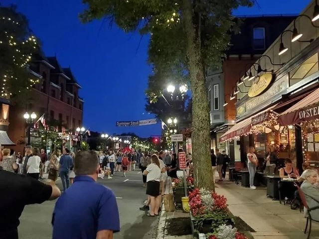 18-20 North High St 3, Melrose, MA 02176