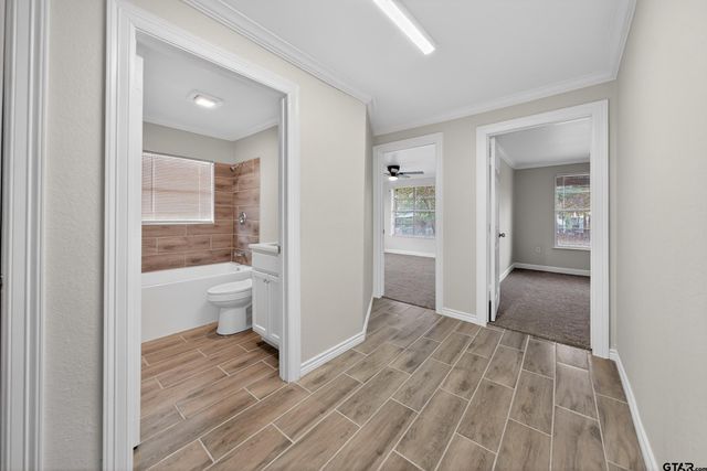 1004 N Grand, Tyler, TX 75702