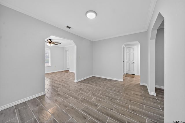 1004 N Grand, Tyler, TX 75702