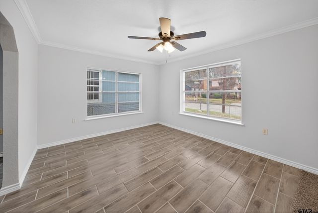 1004 N Grand, Tyler, TX 75702