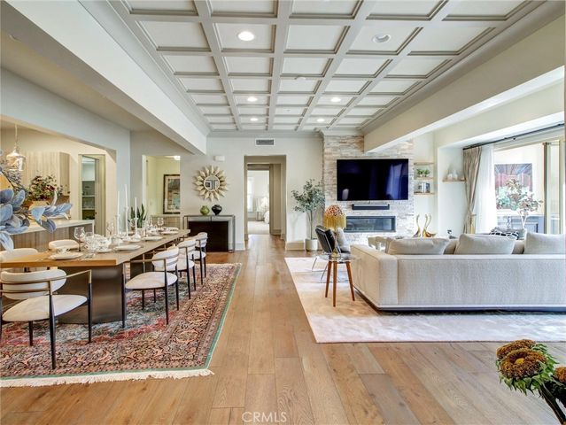 112 S Orange Grove Boulevard 109, Pasadena, CA 91105