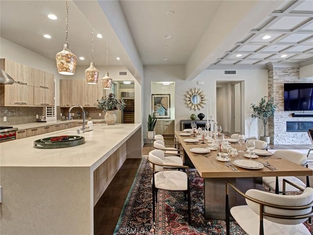 112 S Orange Grove Boulevard 109, Pasadena, CA 91105