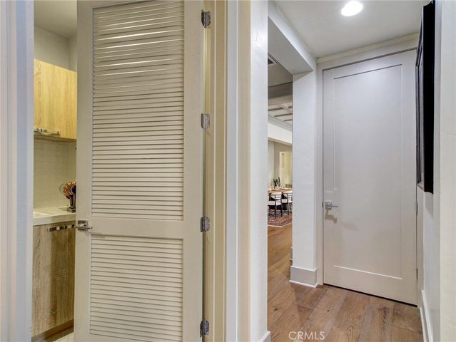 112 S Orange Grove Boulevard 109, Pasadena, CA 91105