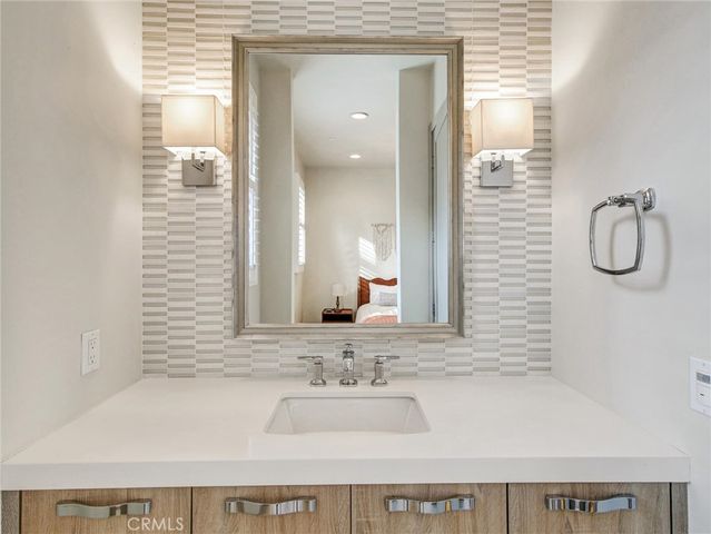 112 S Orange Grove Boulevard 109, Pasadena, CA 91105