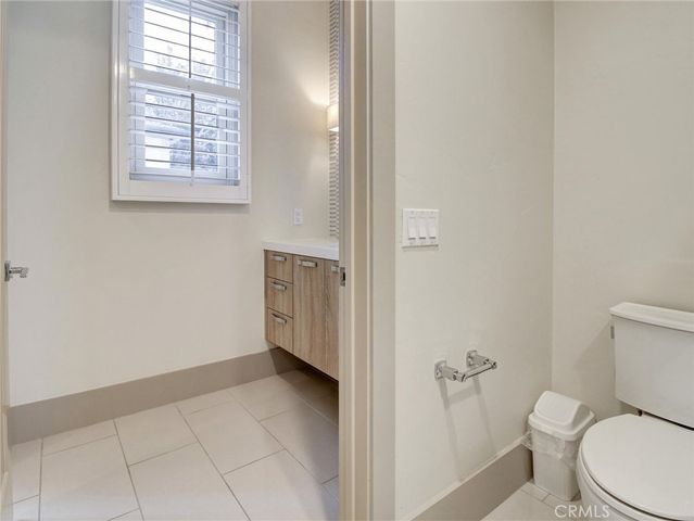 112 S Orange Grove Boulevard 109, Pasadena, CA 91105