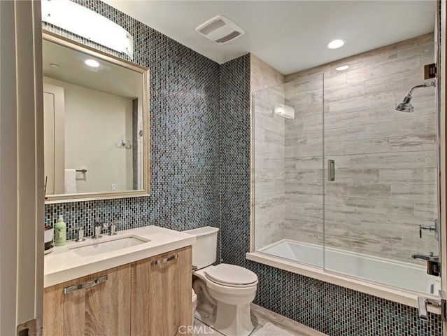 112 S Orange Grove Boulevard 109, Pasadena, CA 91105