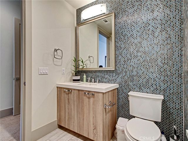 112 S Orange Grove Boulevard 109, Pasadena, CA 91105