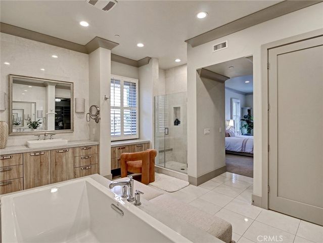 112 S Orange Grove Boulevard 109, Pasadena, CA 91105