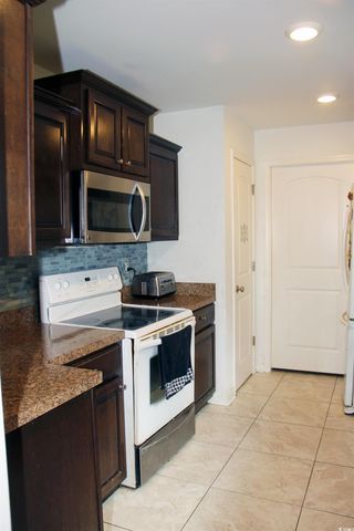 157 Blue Jacket Dr., Galivants Ferry, SC 29544