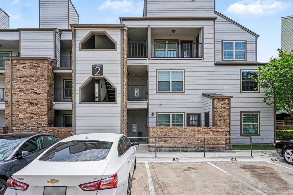 6108 Abrams Road 214, Dallas, TX 75231