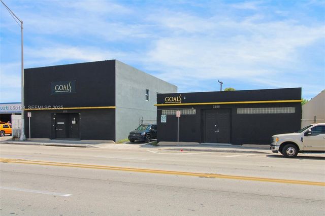 3288 NW 36th Street 3270 3288, Miami, FL 33142