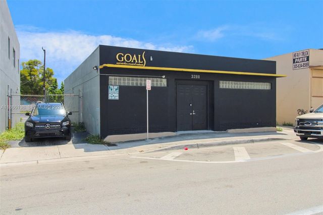 3288 NW 36th Street 3270 3288, Miami, FL 33142