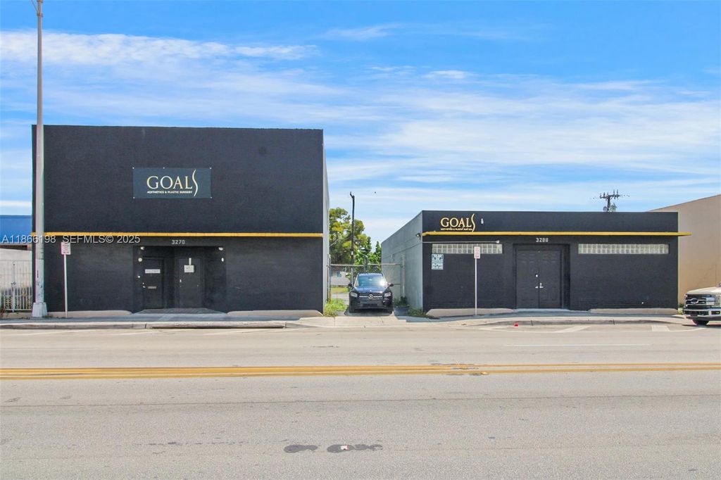 3288 NW 36th Street 3270 3288, Miami, FL 33142