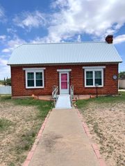 501 E 15th St, Big Spring, TX 79720