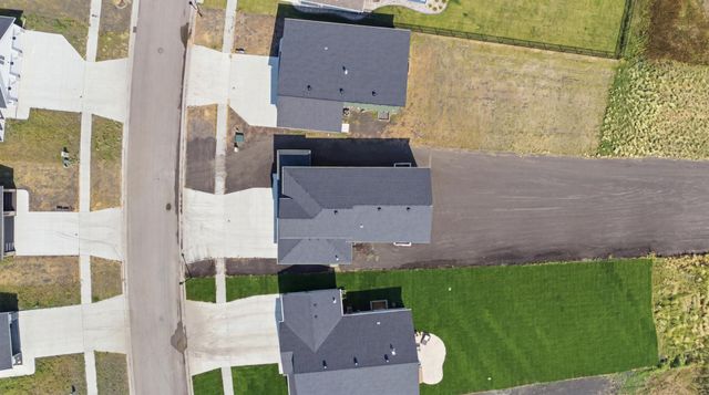 8326 61st Street S, Horace, ND 58047