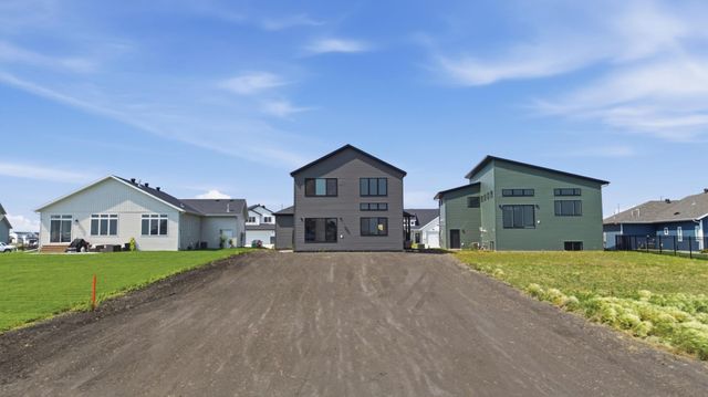 8326 61st Street S, Horace, ND 58047