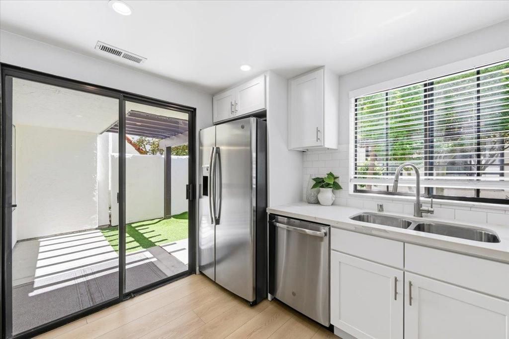 Image 29 of property listing at 1017 Chula Vista Terrace, Sunnyvale, CA 94086