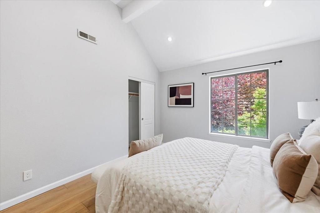 Image 37 of property listing at 1017 Chula Vista Terrace, Sunnyvale, CA 94086