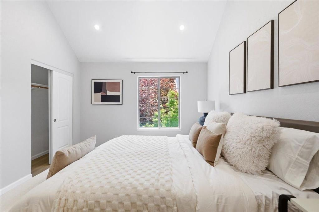 Image 38 of property listing at 1017 Chula Vista Terrace, Sunnyvale, CA 94086