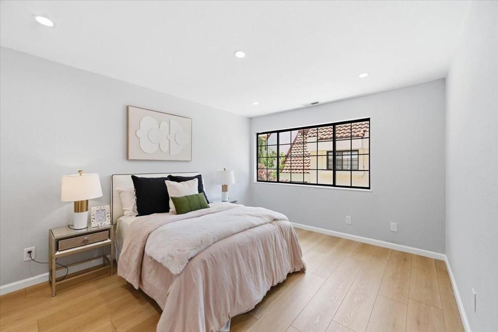 Image 41 of property listing at 1017 Chula Vista Terrace, Sunnyvale, CA 94086