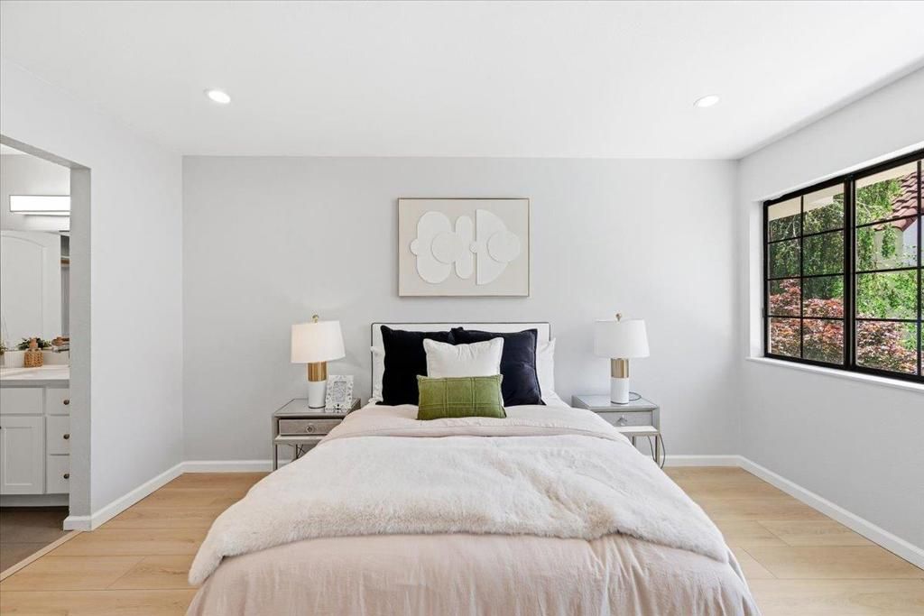 Image 42 of property listing at 1017 Chula Vista Terrace, Sunnyvale, CA 94086