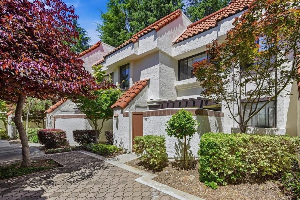 Image 54 of property listing at 1017 Chula Vista Terrace, Sunnyvale, CA 94086