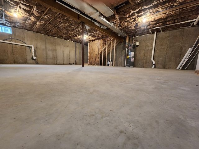 13 Stephanie Drive, Gardner, MA 01440