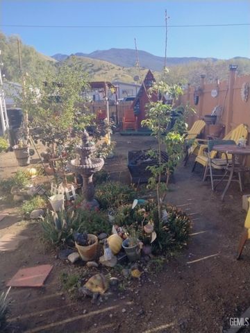 1819 Curran, Lake Isabella, CA 93240