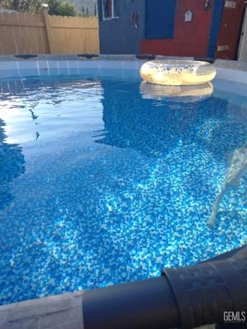 1819 Curran, Lake Isabella, CA 93240