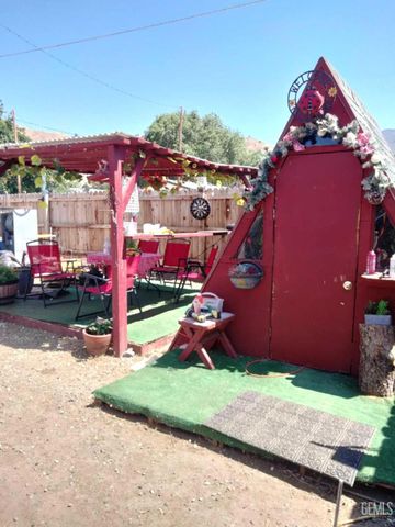 1819 Curran, Lake Isabella, CA 93240