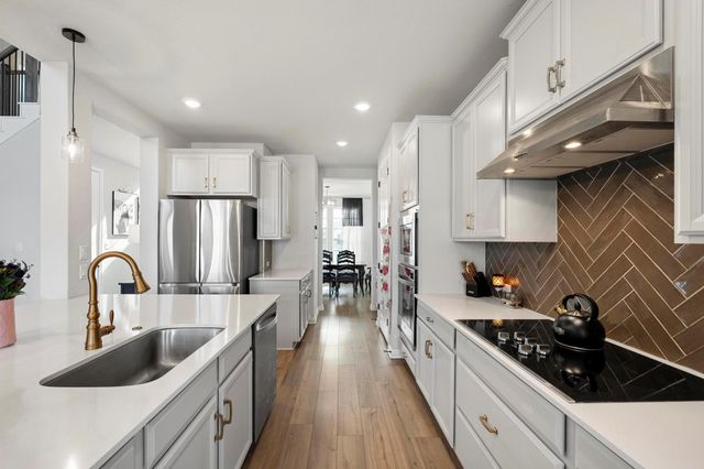 311 Bear Oak ST, Hutto, TX 78634