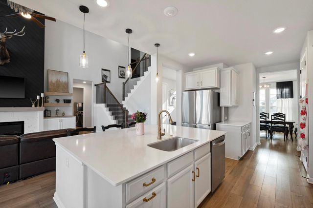 311 Bear Oak ST, Hutto, TX 78634